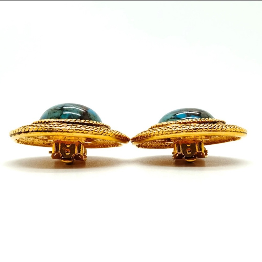 Chanel Blue Stone Clip On Earrings - Picture 3 of 10